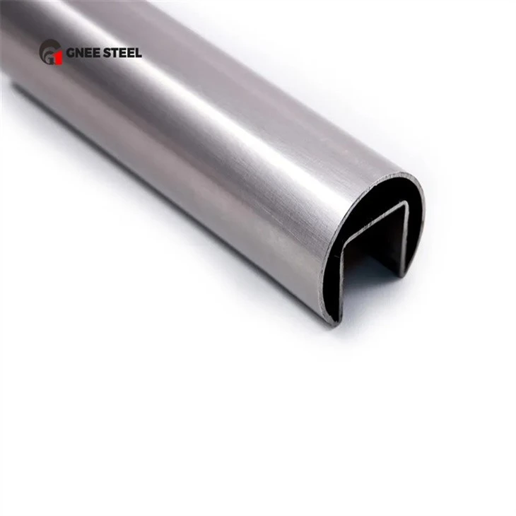 ASTM 301 Stainless Steel Shaped Pipe For Industrial Equipment
